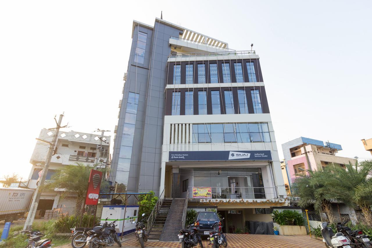 Oyo 7627 Royal Plaza Hotel Hyderabad Exterior photo