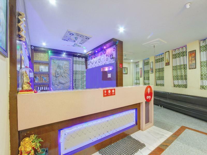 Oyo 7627 Royal Plaza Hotel Hyderabad Exterior photo